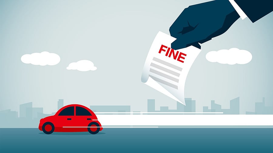 <div class="paragraphs"><p> Bengaluru Traffic Police (BTP) on Monday warned to penalise violators if they do not follow the rules as displayed on signboards. </p></div>