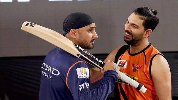 <div class="paragraphs"><p>Former Indian cricketers Yuvraj Singh, Harbhajan Singh. </p></div>