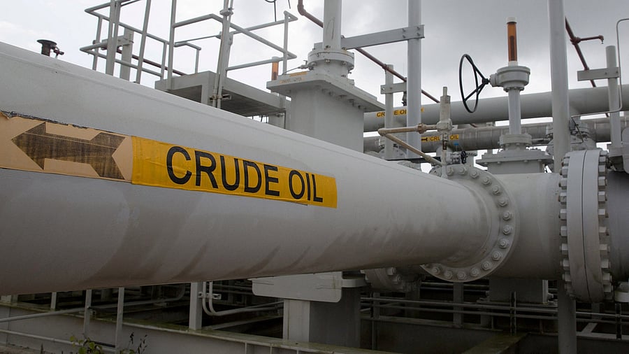 <div class="paragraphs"><p>Representative image showing a  crude oil pipeline.</p></div>