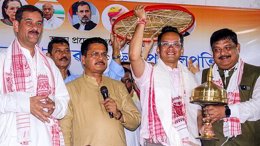 <div class="paragraphs"><p>Assam Congress chief Bhupen Kumar Borah along with other senior party leaders.</p></div>