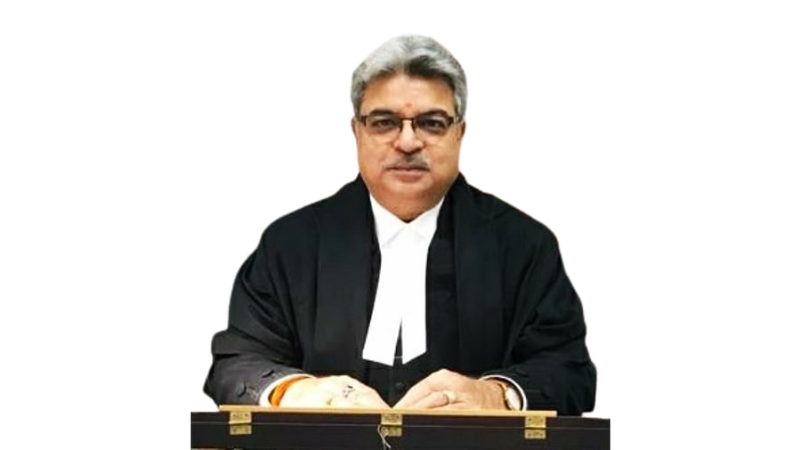 <div class="paragraphs"><p>Former Madhya Pradesh High Court judge Rohit Arya.</p></div>