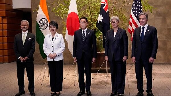 <div class="paragraphs"><p>Japanese Prime Minister Fumio Kishida poses with Indian Foreign Minister Subrahmanyam Jaishankar, from left, Japanese Foreign Minister Yoko Kamikawa, Australian Foreign Minister Penny Wong and U.S. Secretary of State Antony Blinken at the prime minister's office after the four ministers participated in their Quad meeting in Tokyo, Monday. </p></div>
