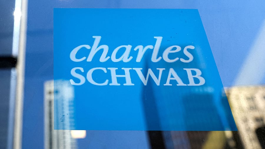 <div class="paragraphs"><p> The company logo for Financial broker Charles Schwab </p></div>
