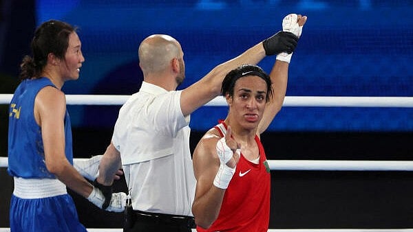<div class="paragraphs"><p> Imane Khelif of Algeria celebrates winning against Liu Yang of China.</p></div>