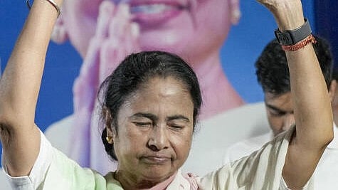 <div class="paragraphs"><p>Mamata Banerjee</p></div>