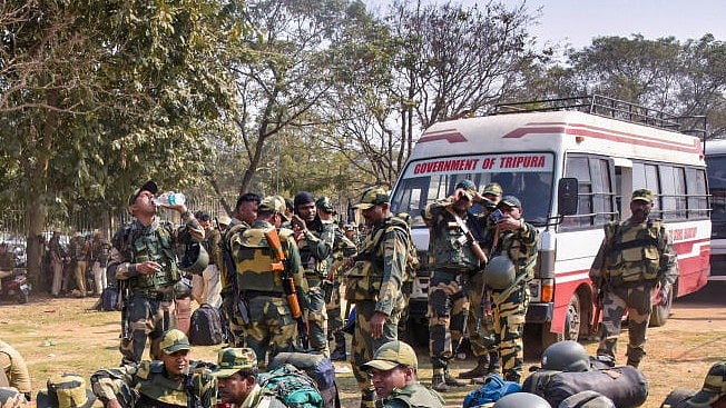 <div class="paragraphs"><p>Personnel of Central Armed Police Forces. </p></div>