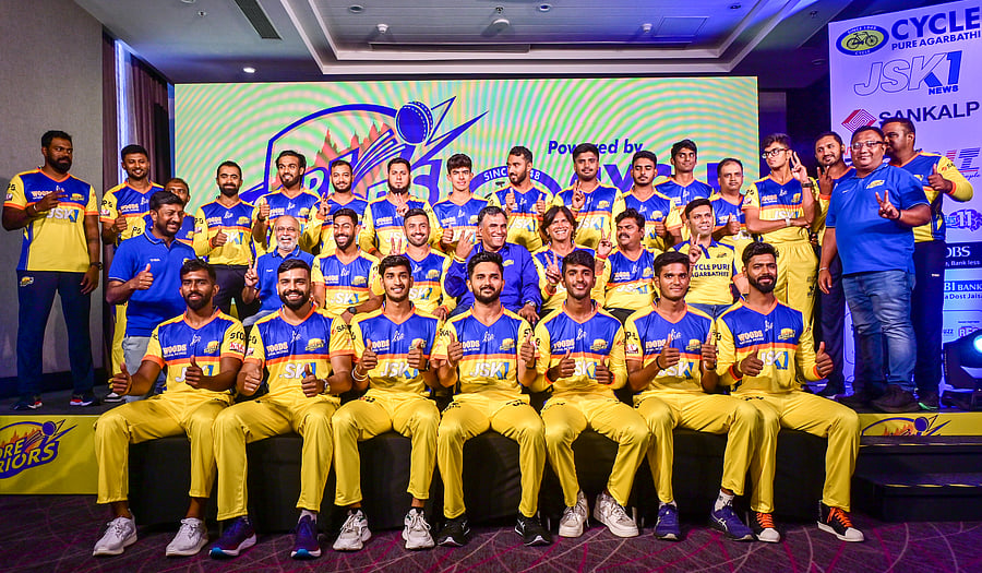 <div class="paragraphs"><p>Mysore Warriors squad members during their jersey unveiling in Bengaluru. </p></div>