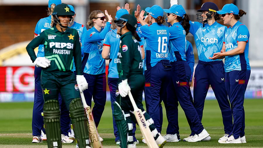 <div class="paragraphs"><p> Pakistan's Fatima Sana. </p></div>