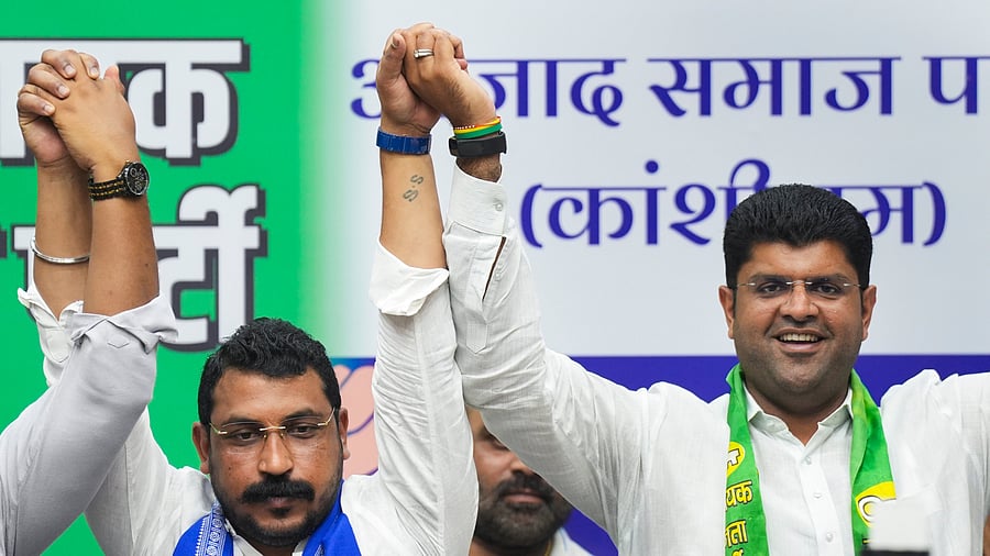 <div class="paragraphs"><p>Jannayak Janata Party (JJP) chief Dushyant Chautala and Azad Samaj Party (Kanshi Ram) leader Chandra Shekhar Azad at a press conference after forming an alliance for the Haryana Assembly elections, in New Delhi, Tuesday, Aug. 27, 2024. </p></div>