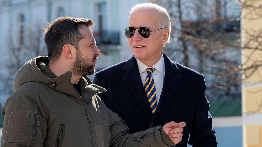 <div class="paragraphs"><p>Ukrainian President Volodymyr Zelenskyy with his US counterpart Joe Biden. </p></div>