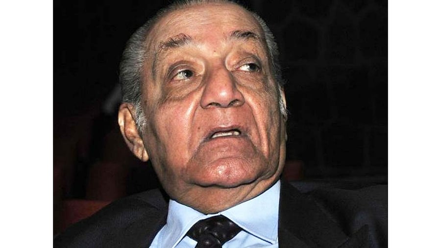 <div class="paragraphs"><p> A G Noorani</p></div>