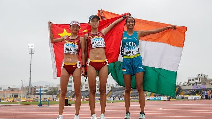 <div class="paragraphs"><p>The 17-year-old Aarti clocked 44 minutes 39.39 seconds to finish third in the gruelling event on the penultimate day of competitions.</p><p></p></div>