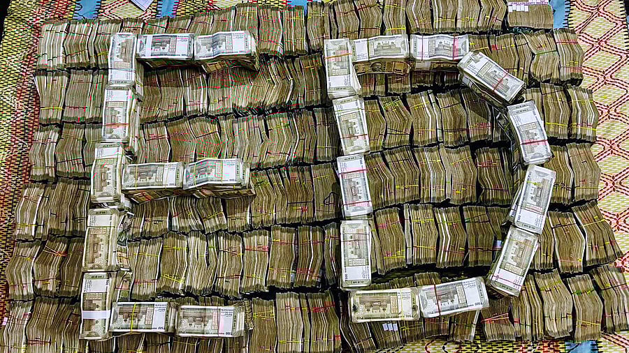 <div class="paragraphs"><p>Representative image showing money seized by ED.</p></div>