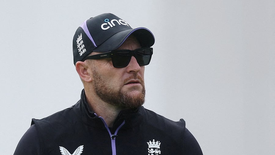<div class="paragraphs"><p>England head coach Brendon McCullum during practice </p></div>
