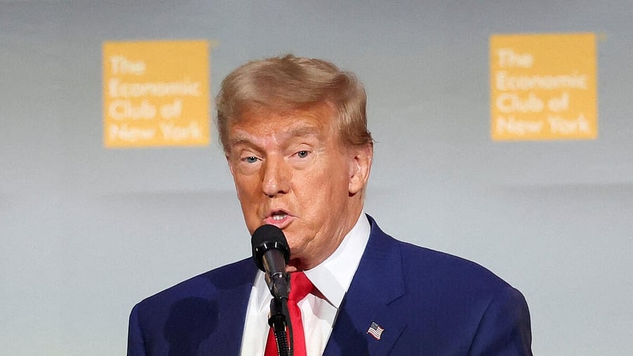 <div class="paragraphs"><p>Republican presidential nominee and former U.S. President Trump addresses the Economic Club of New York in New York City.</p></div>