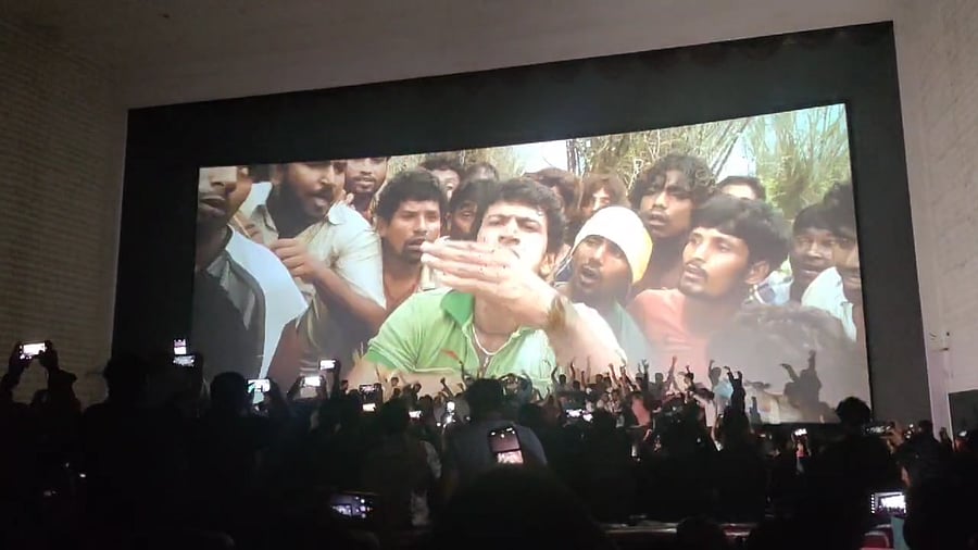 Fans of actor Puneeth Rajkumar in a single screen theatre when 'Jackie' rereleased in March 2024.