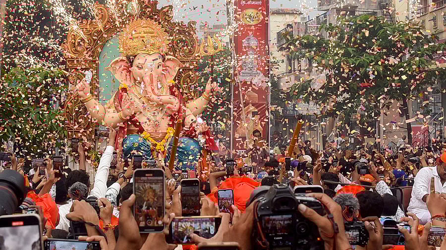 <div class="paragraphs"><p>Representative image showing Ganesh procession.</p></div>