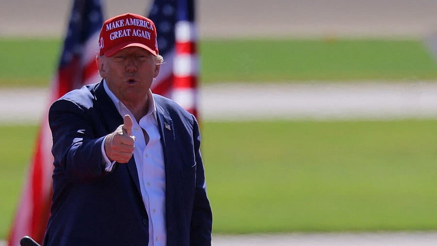 <div class="paragraphs"><p>Donald Trump. </p></div>