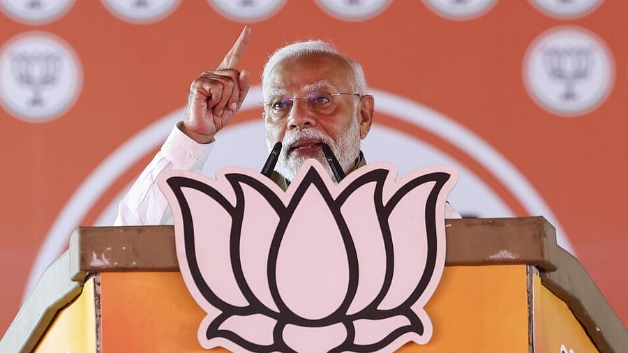 <div class="paragraphs"><p>PM Modi addresses a public meeting in Srinagar on Thursday. </p></div>
