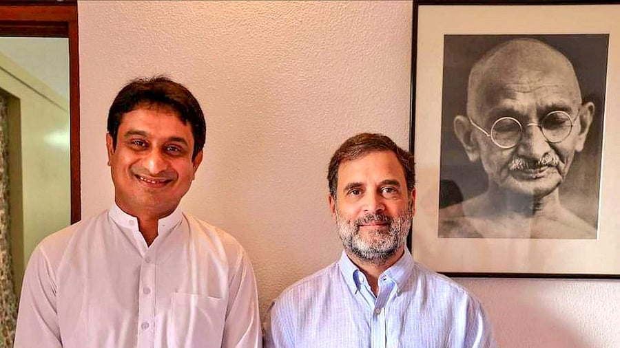 <div class="paragraphs"><p>Congress leader Rahul Gandhi with Uday Bhanu Chib </p></div>