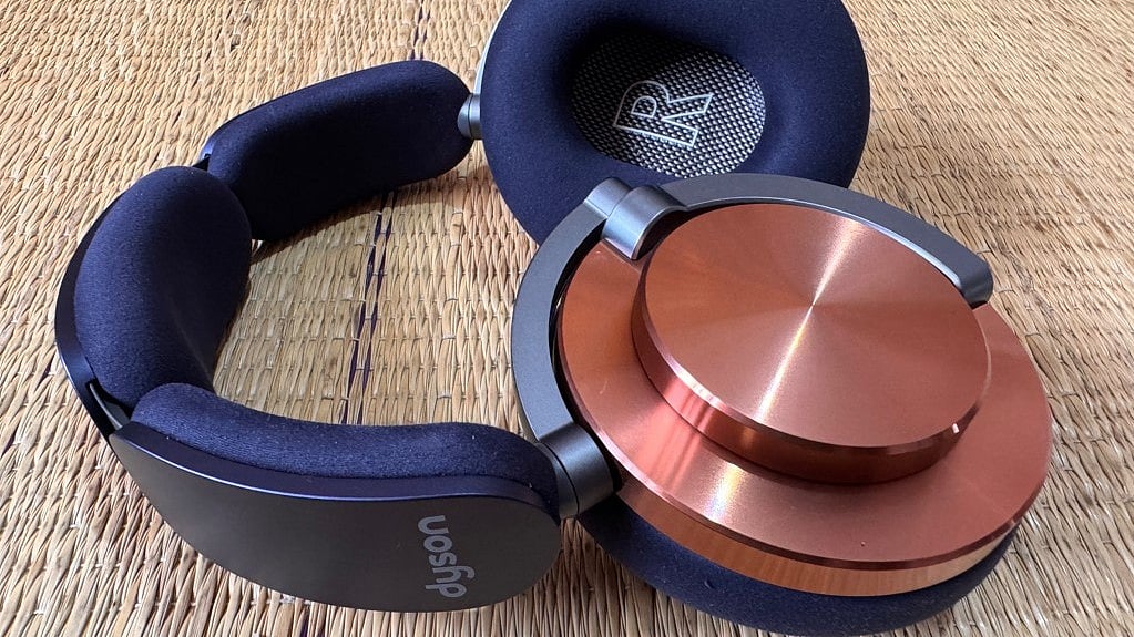 Dyson OnTrac™ Headphones CNC Black Nickel WP 02 CNC BKNK Dyson Ontrac