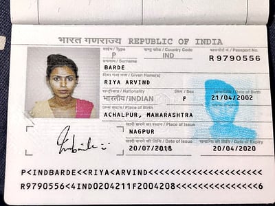 Bangladeshi porn star Riya Barde arrested for illegally living in