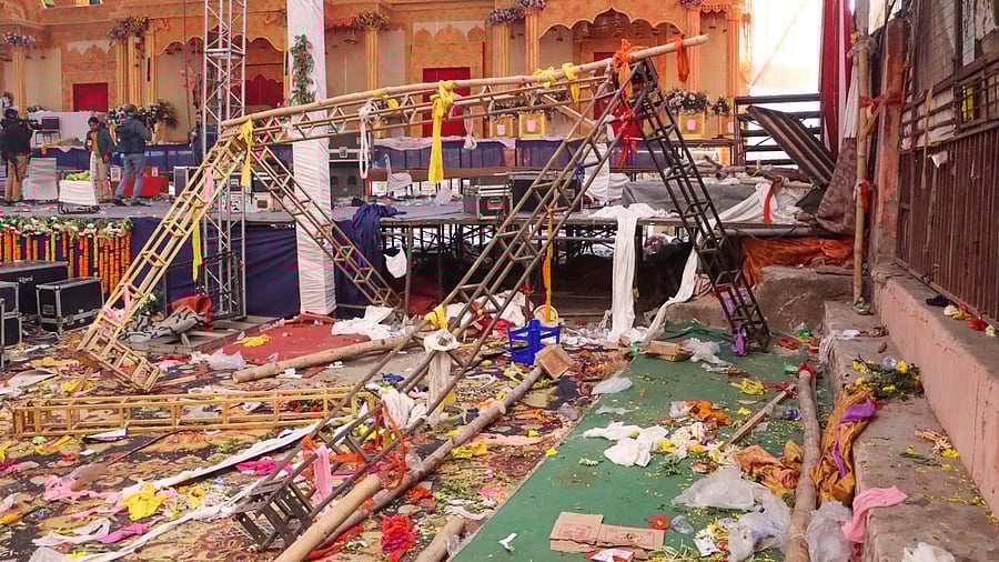 <div class="paragraphs"><p>Volunteers have been asked to maintain the crowd and only allow 50 people at a time to enter the temple to avoid such situations, he said. (Pic used for representation) </p></div><div class="paragraphs"><p></p></div>