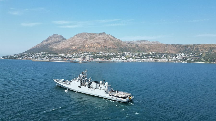 <div class="paragraphs"><p>Indian Navy’s frontline stealth frigate, INS Talwar. </p></div>