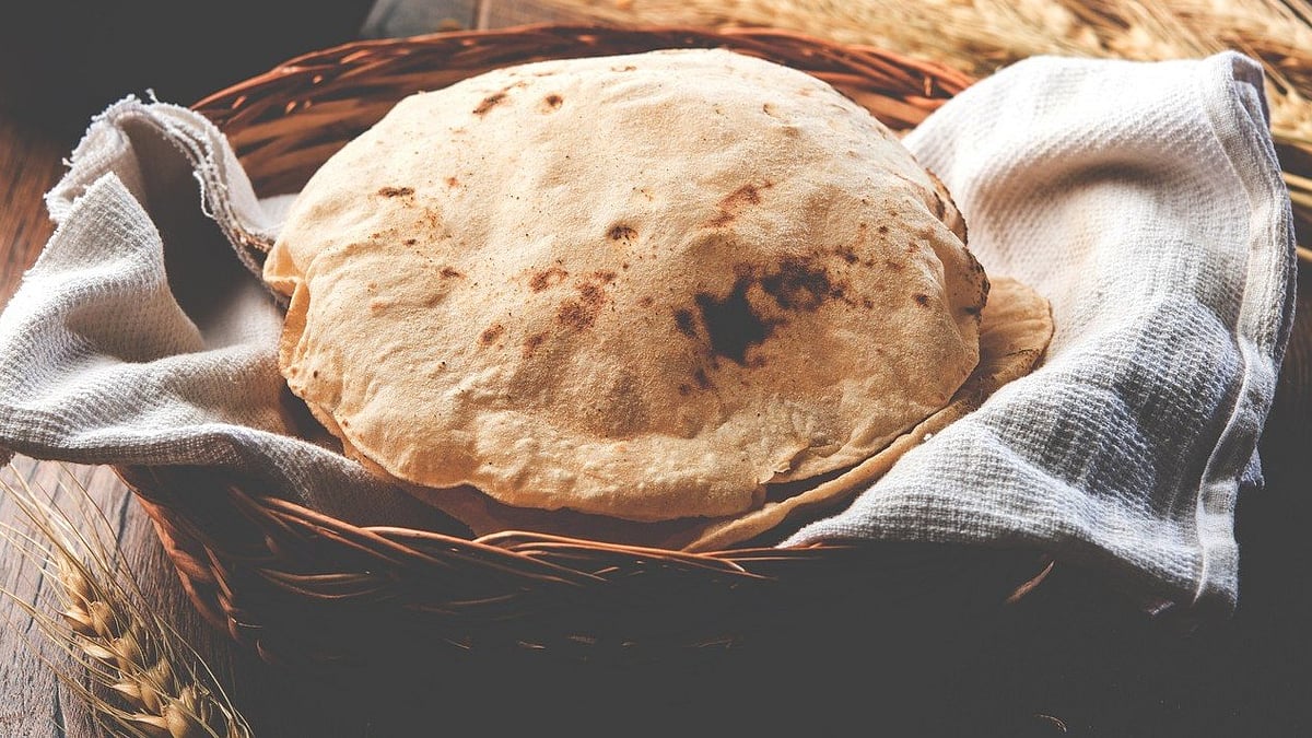 Cooking Gas Crisis Forces Bengaluru Pubs to Adopt Tandoor-Centric Menus