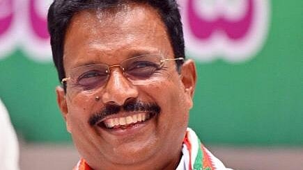 <div class="paragraphs"><p>E Tukaram. </p></div>