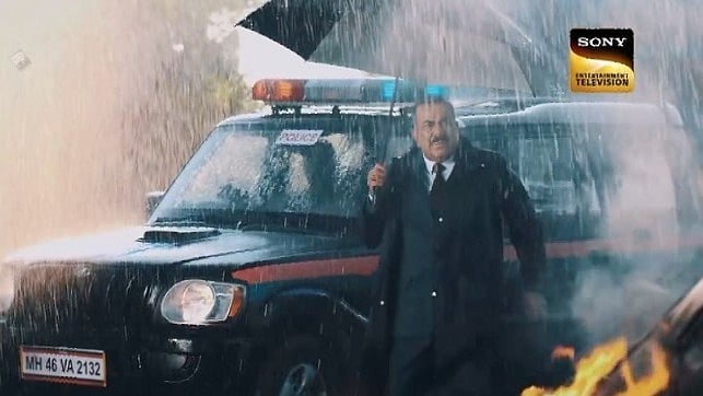 <div class="paragraphs"><p>Shivaji Satam, who plays ACP Pradyuman,  in the first teaser for Sony TV's hit TV show <em>CID.</em></p></div>
