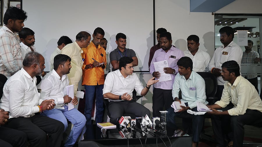 Bangalore South MP Tejasvi Surya meets aggrived farmers from Vijayapura district in Bengaluru on Friday.