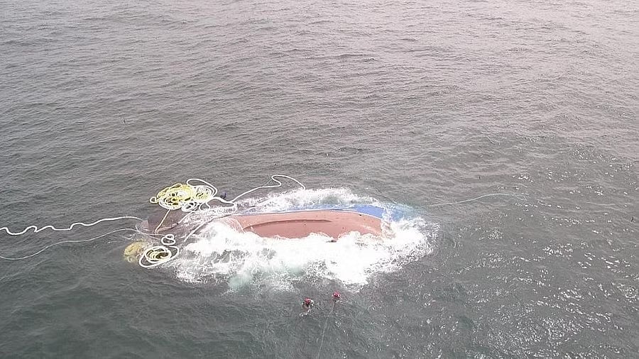 <div class="paragraphs"><p>Representative image showing a capsized boat.</p></div>