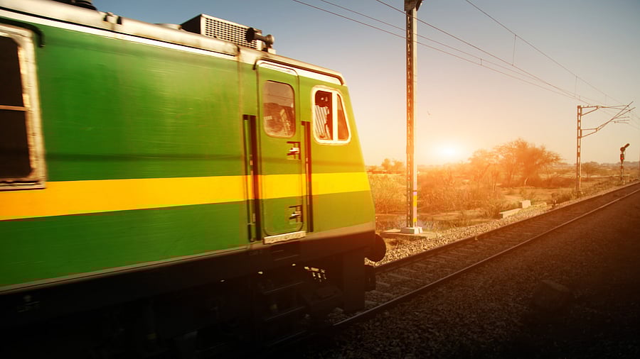 <div class="paragraphs"><p>Representative image showing a train</p></div>