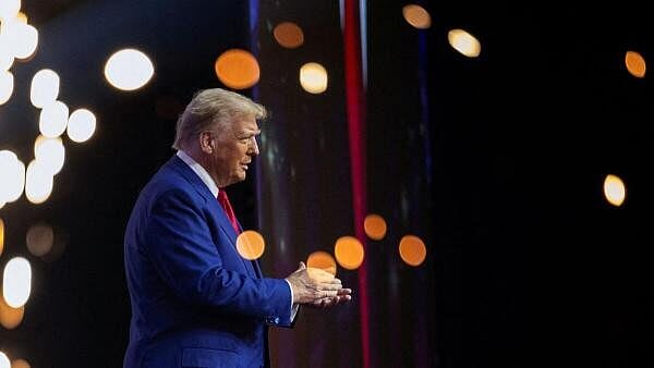 <div class="paragraphs"><p>US President-elect Donald  Trump in Georgia</p></div>