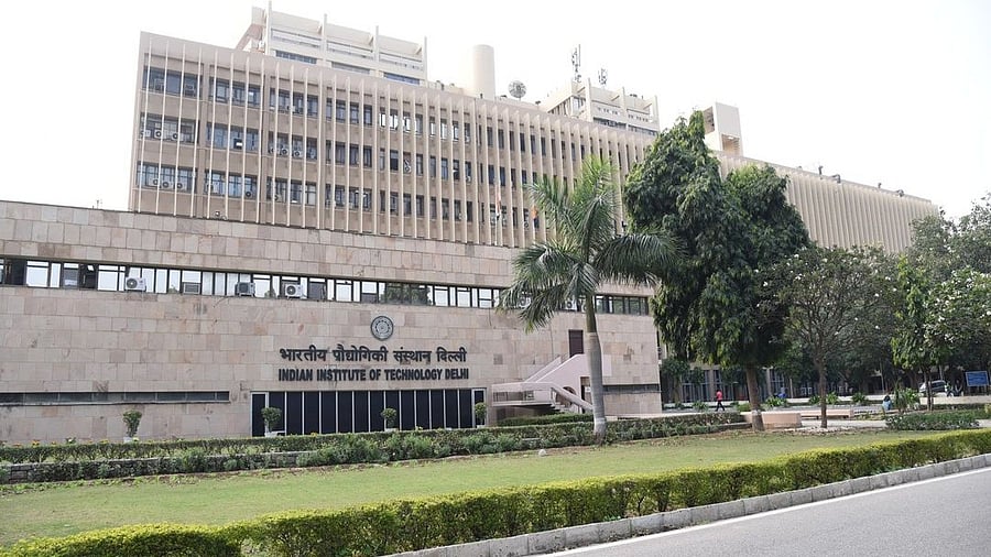 <div class="paragraphs"><p>IIT Delhi</p></div>