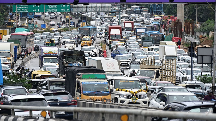 <div class="paragraphs"><p>A jammed Airport Road near Hebbal flyover.</p></div>