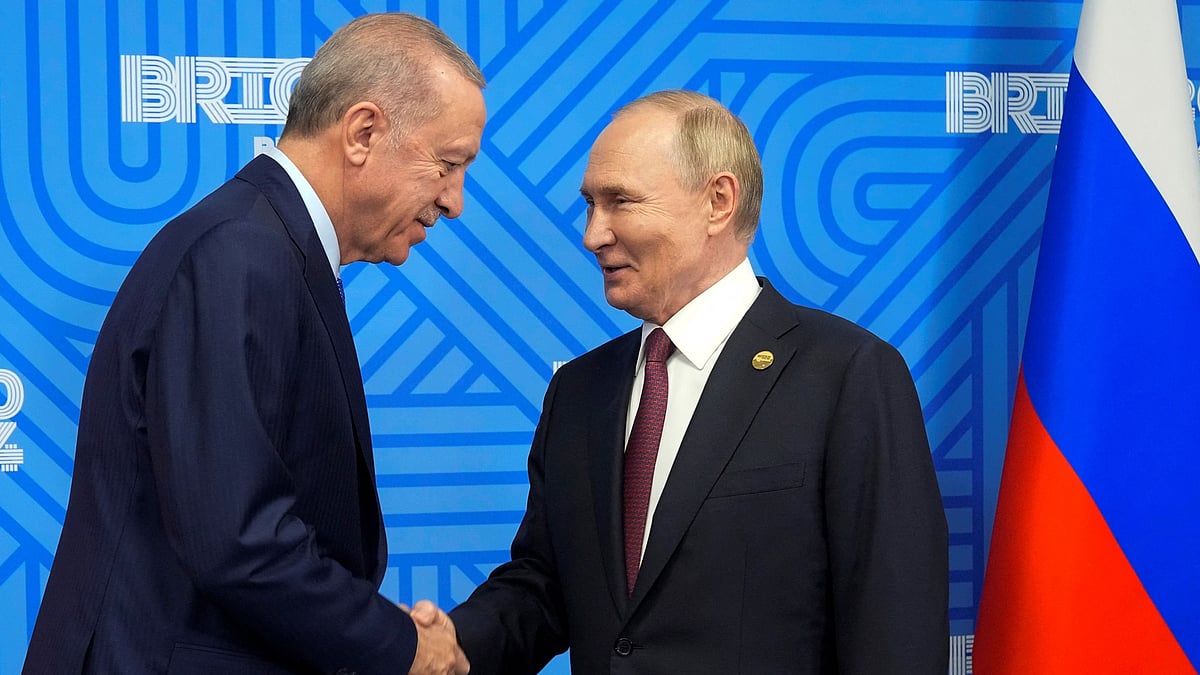 Putin, Turkey's Erdogan discuss trade, economic cooperation in phone ...