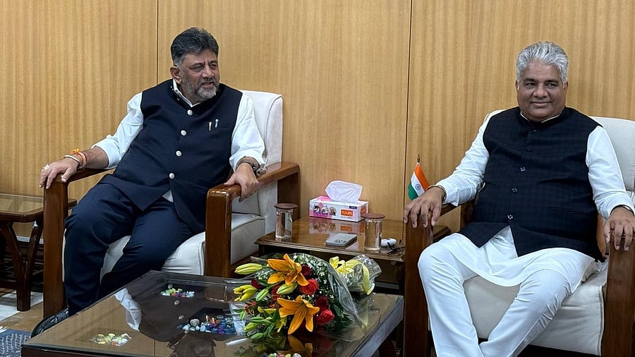 <div class="paragraphs"><p>Karnataka's Deputy Chief Minister D K Shivakumar with Union Forest Minister Bhupender Yadav.</p></div>