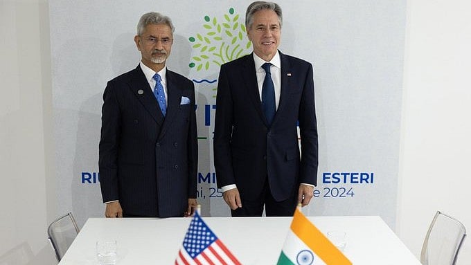 <div class="paragraphs"><p>US Secretary of State Antony Blinken (Right) along with External Affairs Minister S Jaishankar (Left).</p></div>