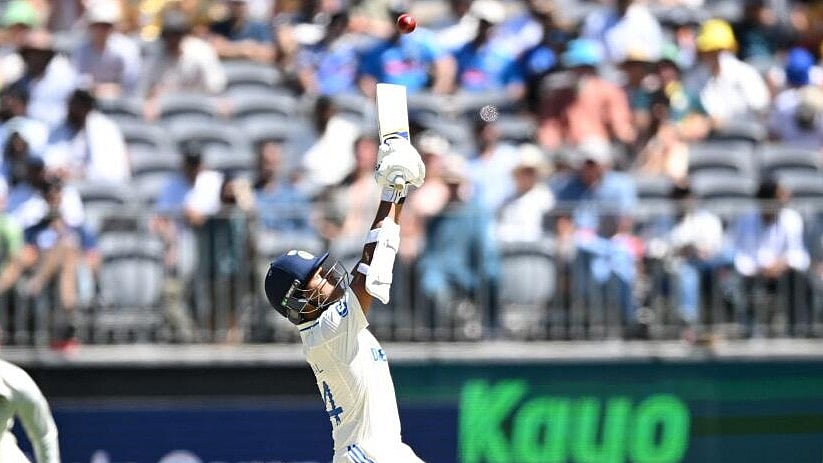 <div class="paragraphs"><p> India's Yashasvi Jaiswal in action</p></div>