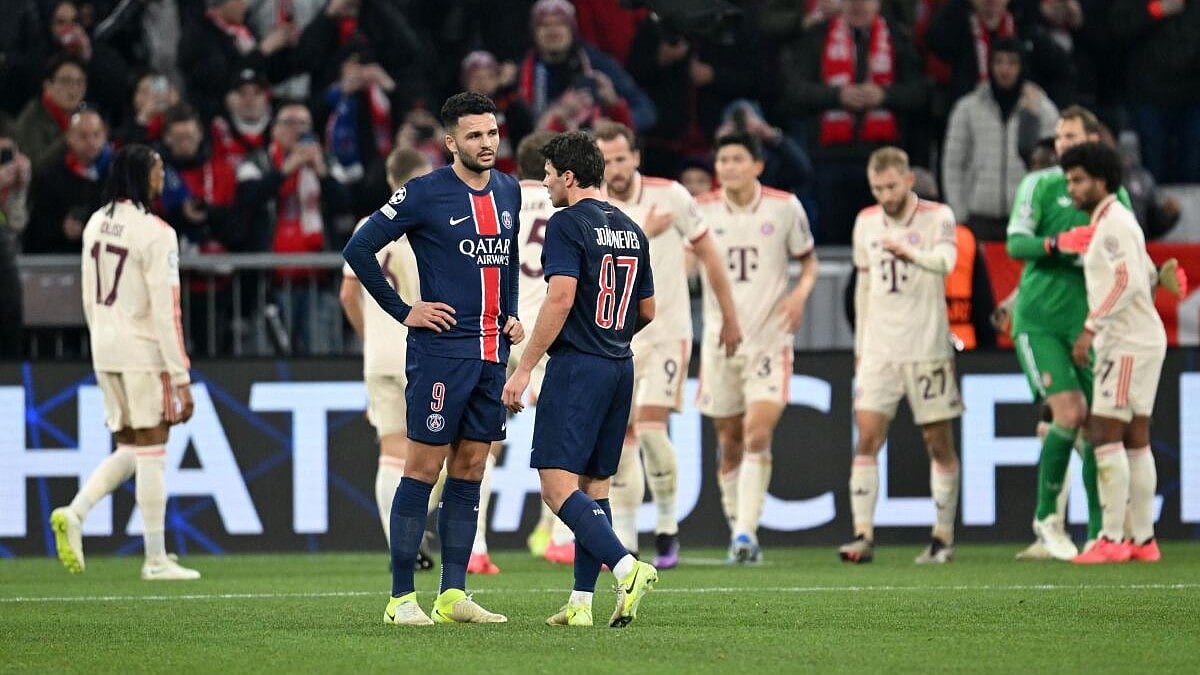 Bayern apologise after fans display banner attacking PSG president
