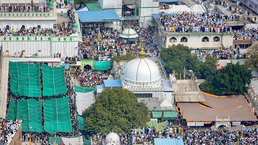 <div class="paragraphs"><p>A file photo of Dargah Ajmer Sharif of Khawaja Moinuddin Chishti, in Ajmer. </p></div>