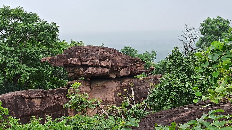 <div class="paragraphs"><p>Bhimbetka</p></div>