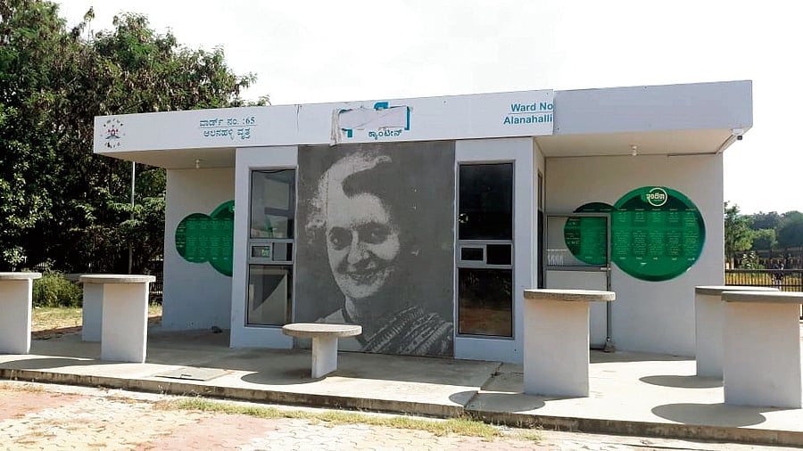 <div class="paragraphs"><p>Indira Canteen at Alanahalli Circle in Mysuru. </p></div>