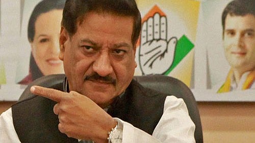 Congress' Prithviraj Chavan seeks 100 pc VVPAT verification; claims EC ...