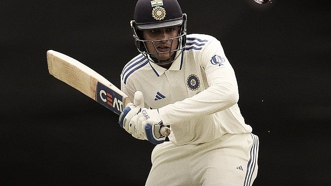 <div class="paragraphs"><p>Gill in action</p></div>