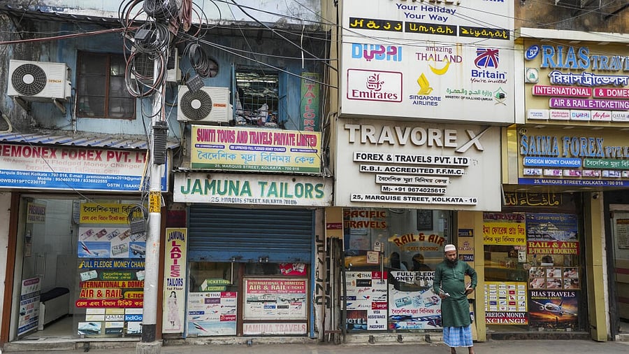 <div class="paragraphs"><p>Kolkata-Dhaka bus service ticket booking counters and hotel look almost deserted at Marquis Street owing to current Bangladesh situation, in Kolkata</p></div>