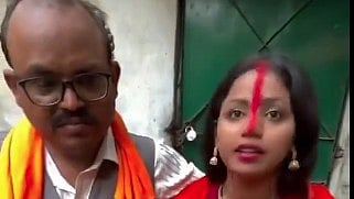 <div class="paragraphs"><p>A screengrab from the viral video.&nbsp;</p></div>