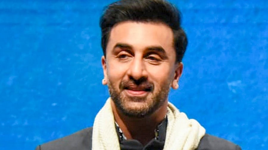 <div class="paragraphs"><p> Ranbir Kapoor</p></div>
